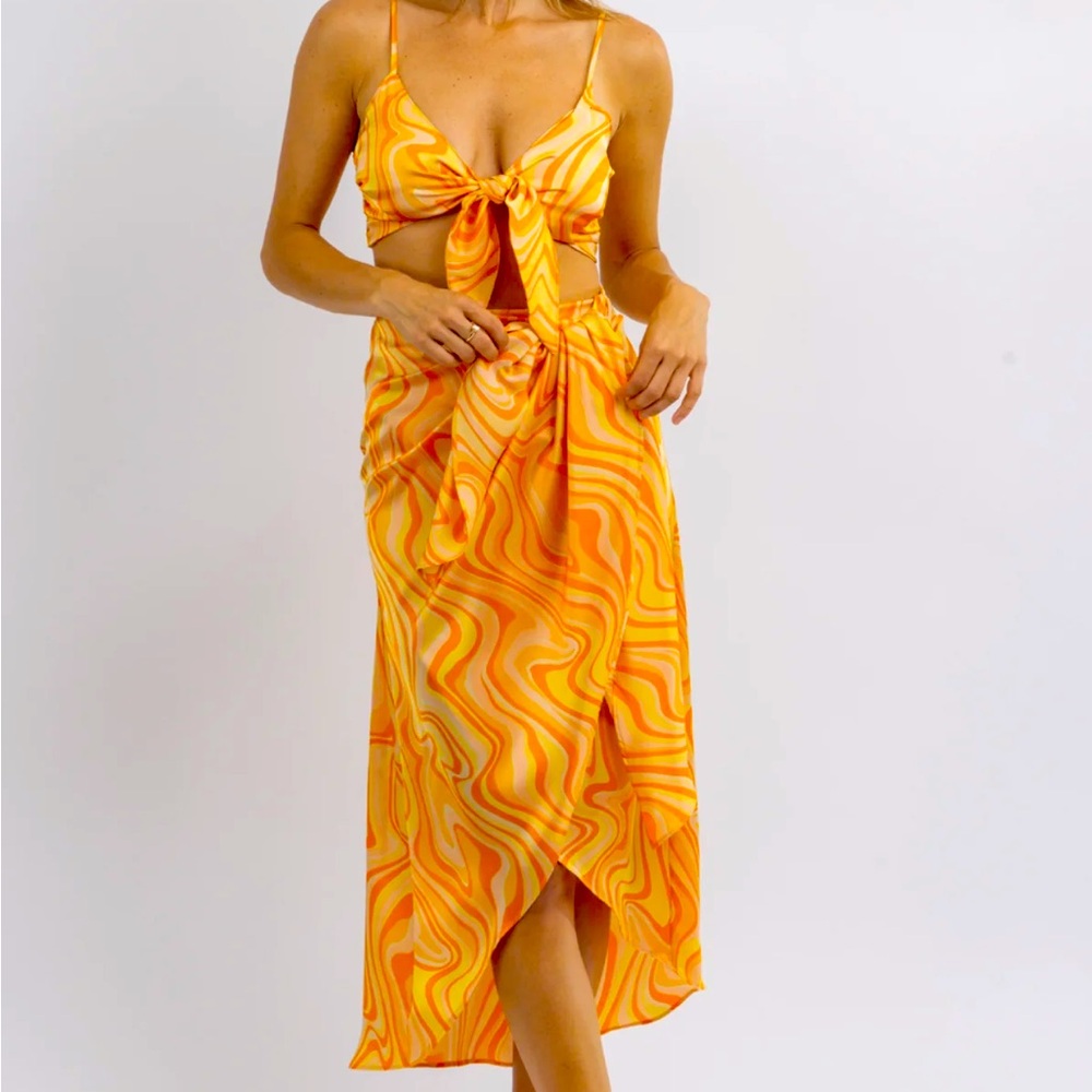 Multiswirl Skirt Set